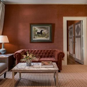 Suite met een Queen Size Bed
